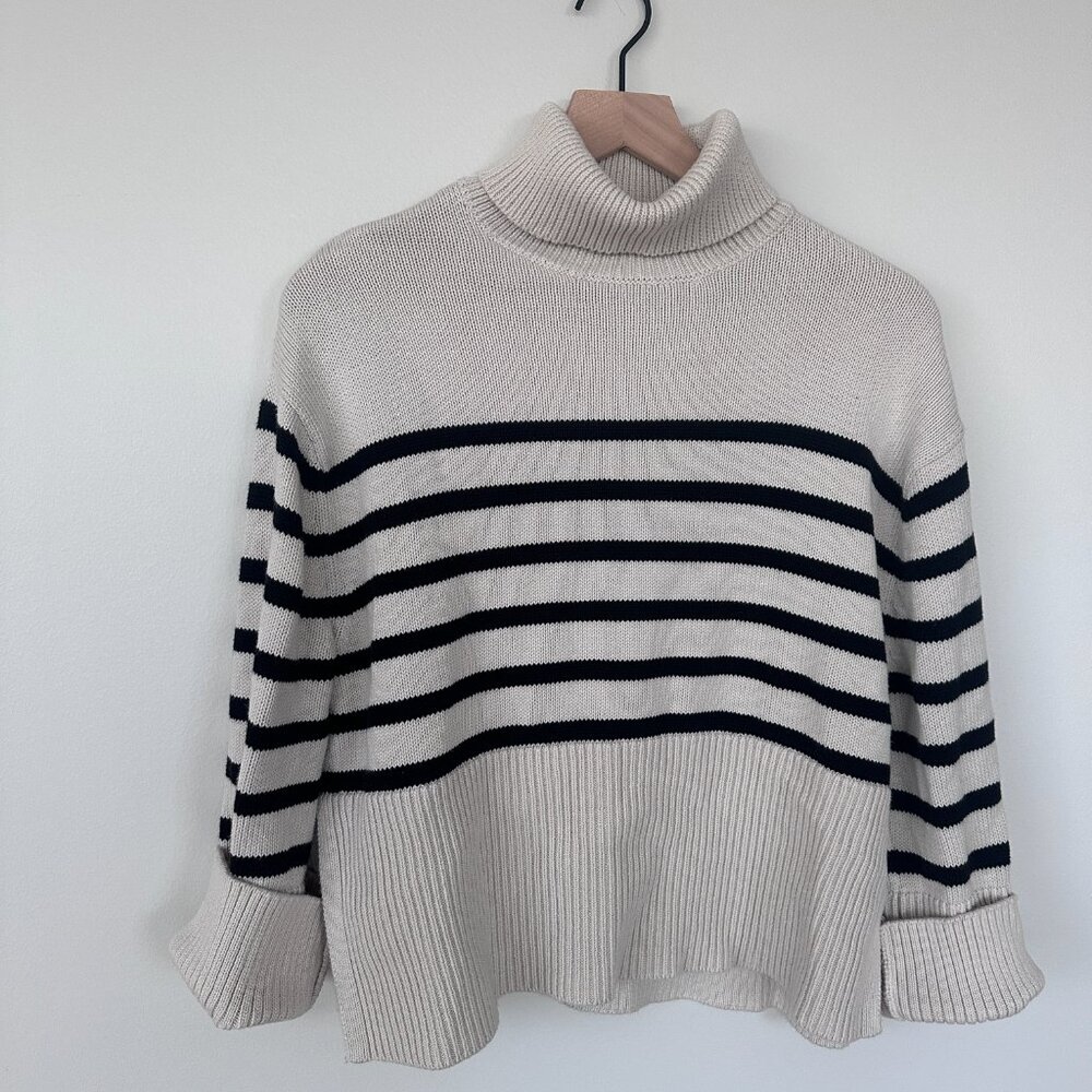 Gap Split-Hem Turtleneck Sweater Size XS - Picture 6 of 6